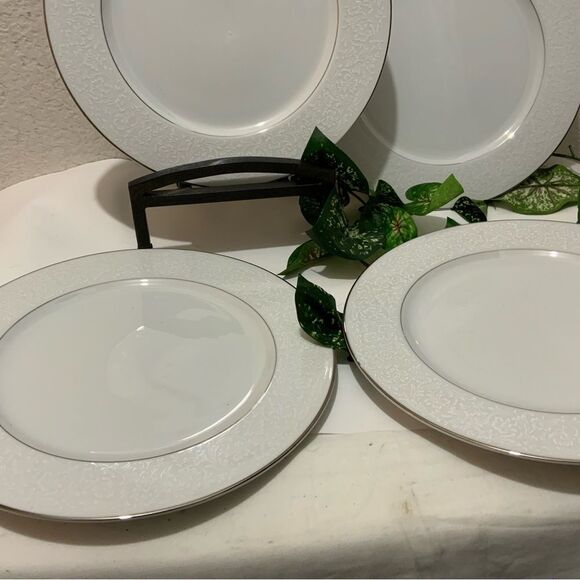 Grace CONCERTO Set of 4- 10 3/8” Plates Fine China Japan Platinum vintage B7 - Picture 2 of 8